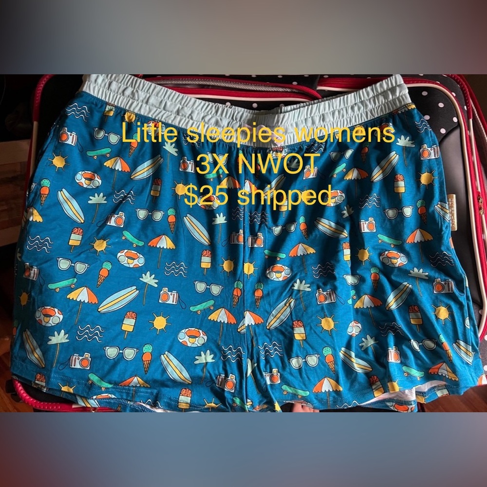 Little sleepers surfs up women’s shorts
